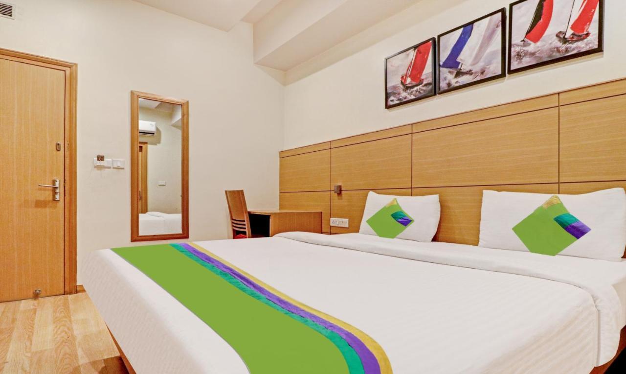 Treebo Galaxy Rooms Nueva Delhi Exterior foto