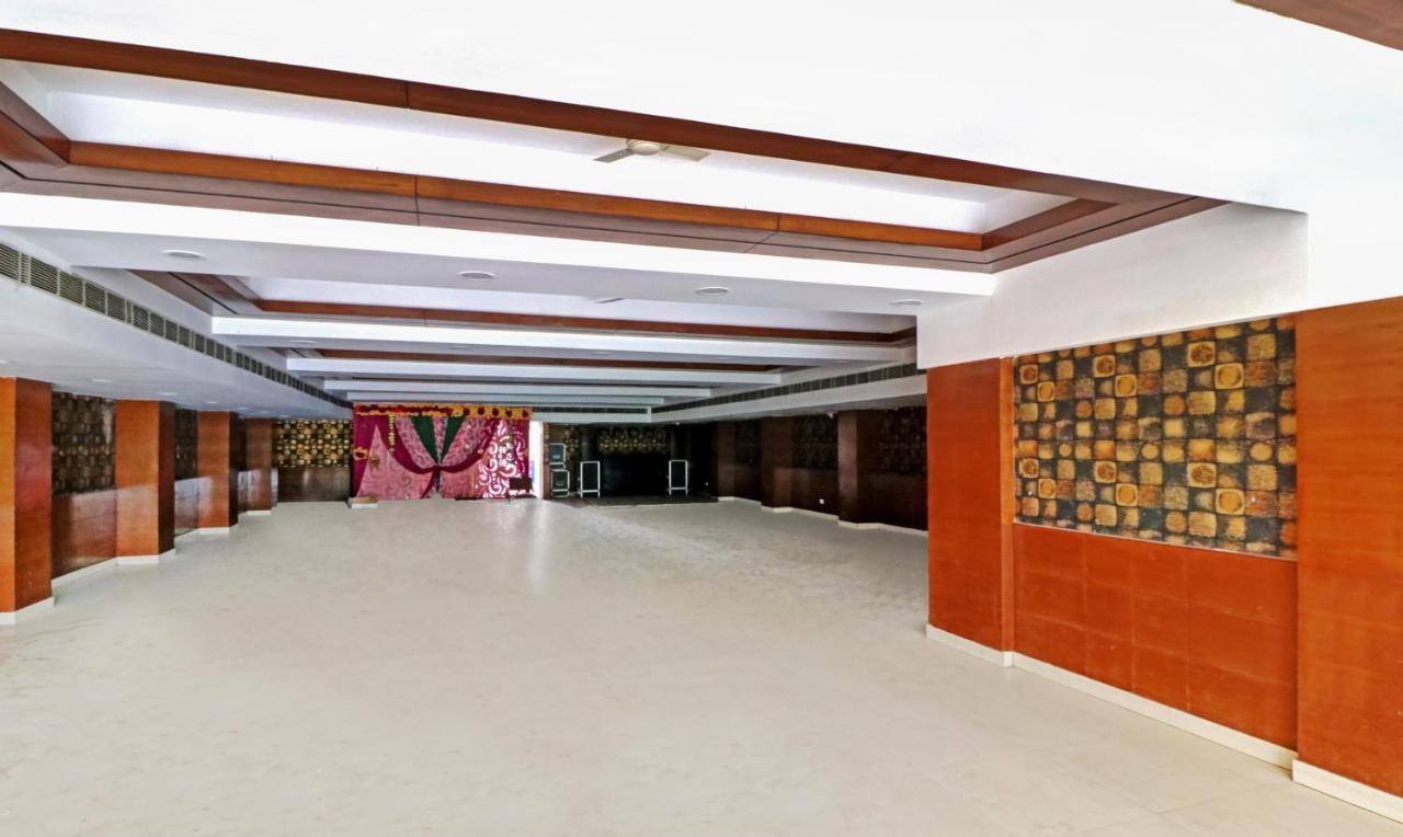 Treebo Galaxy Rooms Nueva Delhi Exterior foto